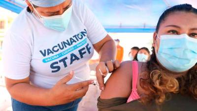 Avanza proceso de vacunación en Honduras Inoculación para adolescentes y embarazadas