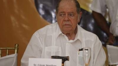 Nasthas es uno de los directivos y empresarios más exitosos del país, en su administración en 1994 logró el único título de liga que registra la institución lechera.