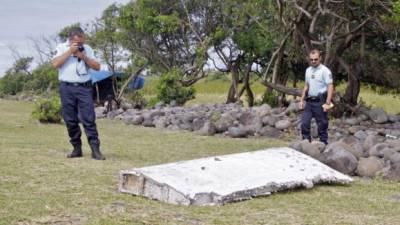 La recuperación de piezas del MH370 en las islas Mauricio confirmaron los análisis de laboratorio, que permitió constatar que el aparato se estrelló en el Oceáno Índico.