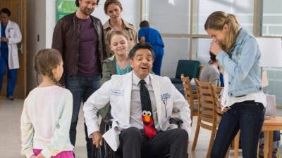 El comediante continúa con éxito su carrera, esta vez como el doctor Nurko en la película “Milagros del cielo”, donde comparte créditos con Jennifer Garner. La cinta se estrena este jueves.