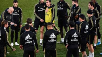 Real Madrid buscará sellar el pase a la final de la Supercopa de España.