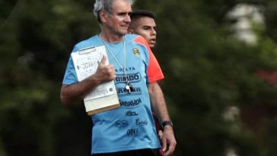 A Zanabria le gustaría que Carlo Costly se quede en el Real España.