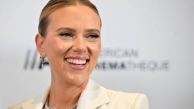 La actriz Scarlett Johansson en la reciente ceremonia de los American Cinematheque Awards.