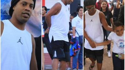 Entre gritos, aplausos fue recibido el exfutbolista Ronaldinho Gaucho se ha ganado el cariño de los hondureños y sobre todo de los niños.