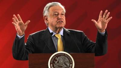 Fotografía de archivo del 8 de marzo de 2019, del presidente de México, Andrés Manuel López Obrador, durante su rueda de prensa matutina en Palacio Nacional en Ciudad de México (México). EFE/Archivo