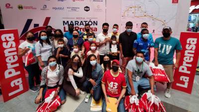 Personas de todas las edades se reportan listas para participar en la Maratón de Diario LA PRENSA.