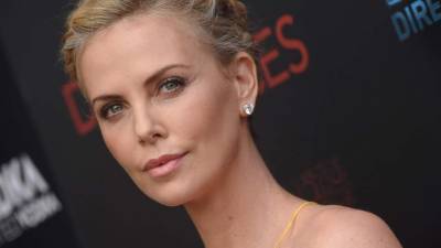 Chalize Theron en una última aparición pública.