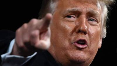 Trump busca crear su propia plataforma de redes sociales y televisión tras denunciar censura./AFP.