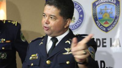 El director general de la Policía Nacional de Honduras, Ramón Antonio Sabillón Pineda, denunció este martes que es objeto de amenazas a muerte.