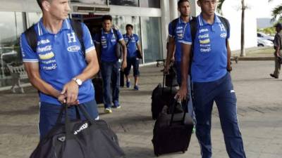 Los integrantes de la Selección de Honduras lucían relajados por el triunfo sobre El Salvador a su arribo.
