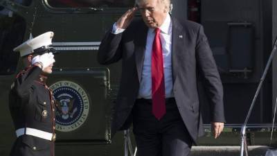 Trump arriba a sus primeros 100 días orgulloso de sus logros y quejándose de que los medios no se lo reconozcan.