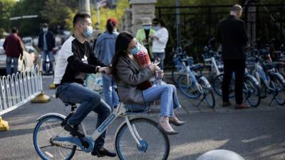 Wuhan, epicentro de la pandemia de coronavirus, celebró la semana pasada el fin del encierro tras levantarse el estricto confinamiento por el letal virus en esa ciudad de más de 11 millones de habitantes en China.