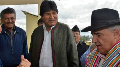 El presidente de Bolivia, Evo Morales, considera, en referencia a Venezuela, que 'para mantener la ideología hay que garantizar la comida'.