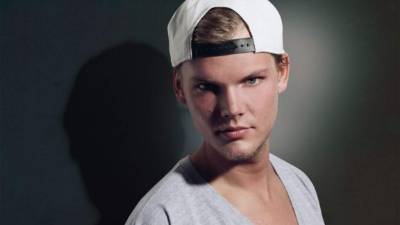En 2012, el DJ sueco Avicii dio un concierto en Honduras en el Coliseo Nacional de Ingenieros de Tegucigalpa.