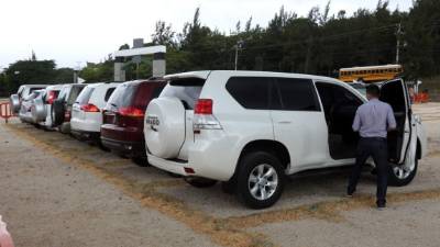 Los 137 carros están siendo exhibidos en el Campo de Parada Marte. Todos están en óptimas condiciones.