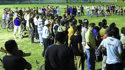 El doble crimen ocurrió ayer en la tarde en el campo de fútbol del Cacao.