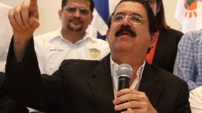 Manuel Zelaya se reúne con líderes de la alianza.