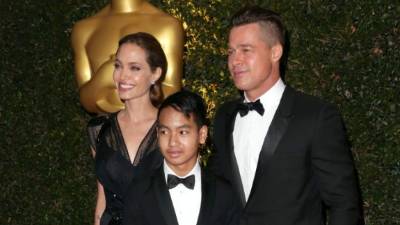 Pitt, de 52 años, y Jolie, de 41, siguen enfrascados en negociaciones sobre el acuerdo definitivo de custodia de los niños.