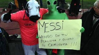Así llegaron estos aficionados al Camp Nou.