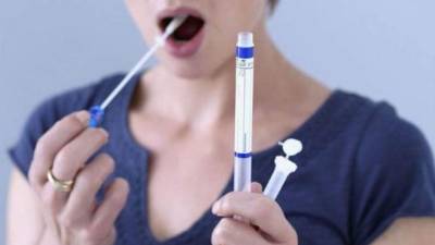 La prueba detecta la proteína Cerb-b2, la cual está presente en un 98 % de las mujeres con cáncer de mama.