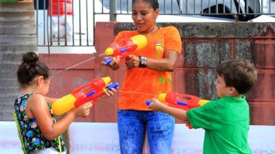Los niños disfrutaron de las diferentes actividades de entretenimiento.