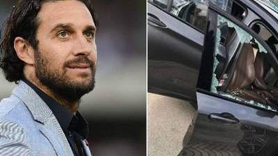 Toni fue agredido por un grupo de aficionados.