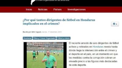 A replica of the InSight Mars Lander is on display at the NASA Jet Propulsion Laboratory (JPL) in Pasadena, California on November 26, 2018 as excitement builds ahead of today's scheduled noontime (PST) landing of the spacecraft. (Photo by Frederic J. BROWN / AFP)