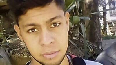 Alex Morales era egresado de la Escuela de Bellas Artes.