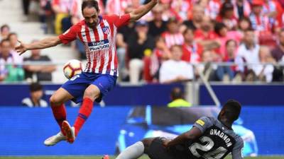 Juanfran Torres se desempeña como lateral por la banda derecha.