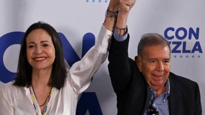 La líder de oposición María Corina Machado junto al candidato Edmundo González Urrutia.