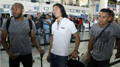 Wilson Palacios, Roger Espinoza y Andy Najar viajaron contentos a su lugar de destino.
