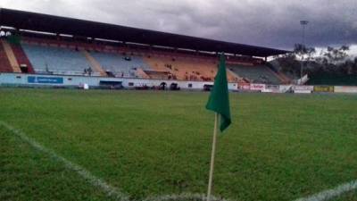 El estadio Juan Ramón Brevé de Juticalpa quedó sin luz.