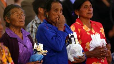Las peticiones más presentadas a la patrona son las que tienen que ver con la salud, la paz, el bienestar para el país.