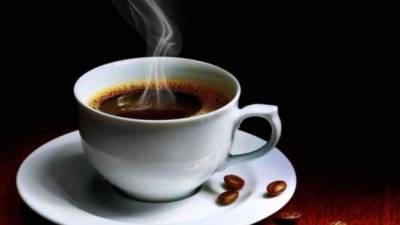 Evite consumir café antes de irse a dormir puede producirle insomnio.
