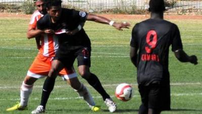 Carlo Costly apenas disputó 12 minutos en el empate 0-0 del Gaziantepspor contra el Istanbul Buyuksehir.