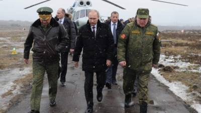 El presidente ruso ha enviado armamento y aviones de combate a Siria desatando alarma en EUA.
