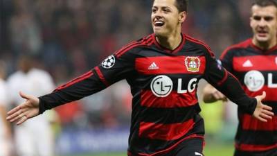 'Chicharito' Hernández superó la barrera de los 100 goles a nivel de clubes. Foto cortesía Facebook Bayer Leverkusen