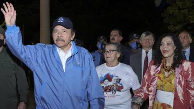Elvia Junieth Flores, exiliada en Estados Unidos, acusó al presidente Ortega de violación.
