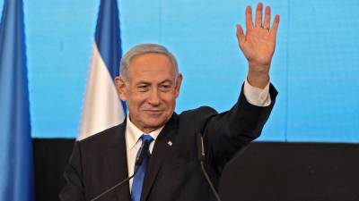 El ex primer ministro israelí Benjamin<b> </b>Netanyahu logró la mayoría para gobernar con sus aliados religiosos en las elecciones de medio término de este jueves.