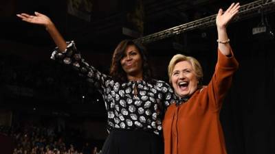 Michelle y Hillary realizaron su primer rally juntas en Carolina del Norte. AFP.