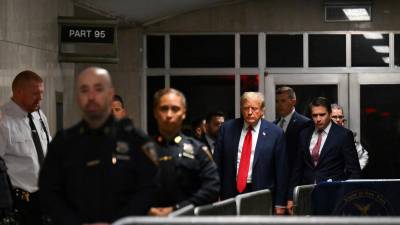 El juicio contra Trump se celebra bajo fuertes medidas de seguridad en Nueva York.