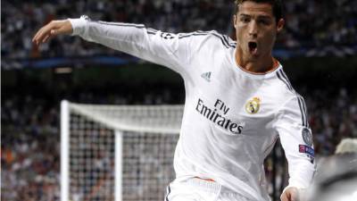 Cristiano Ronaldo no entiende de crisis. Marcó dos goles y lideró la goleada del Real Madrid.