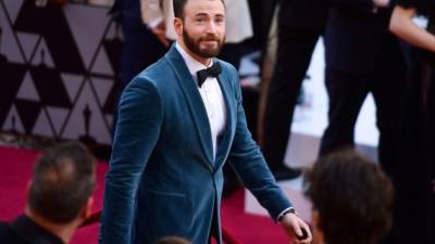 El actor Chris Evans en los premios Óscar 2019. Foto: AFP