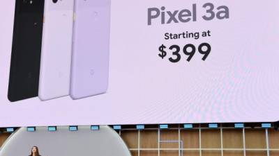 Los nuevos teléfonos inteligentes Pixel 3a representan el esfuerzo de Google de ofrecer al público una versión más asequible para el público y lograr que aumenten la demanda y las ventas.