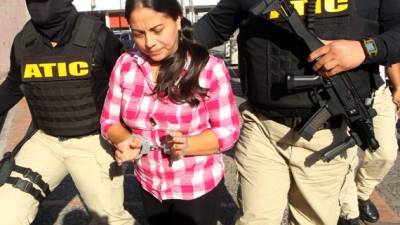 Ilsa Damaris Aguirre, capturada por su supuesta implicación en un millonario desfalco en el Instituto Hondureño de Seguridad Social (IHSS), fue enviada hoy a una cárcel de mujeres cercana a Tegucigalpa.