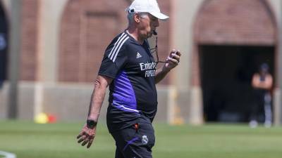 Los anotadores del Real Madrid fueron Benzema con un golazo y Hazard desde el punto penal.