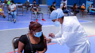 Por otro lado, hasta el pasado jueves se han aplicado 9,320,328 vacunas en el país.