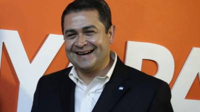 El presidente de Honduras, Juan Orlando Hernández, viajó hoy a México.