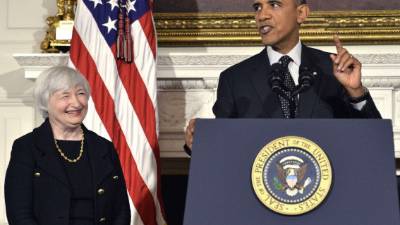 US President Barack Obama announces his nomination of economist Janet Yellen (L) as Federal Reserve chairman at the White House in Washington, DC, on October 9, 2013. Yellen, 67, will be the first woman ever to lead the Fed, and is widely expected to sustain Bernanke's focus on supporting the US economy until joblessness can be brought down. AFP Photo/Jewel Samad