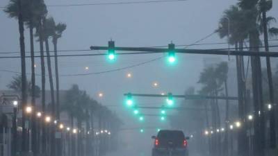 Las fuertes lluvias de Dorian han provocado inundaciones en la costa de Florida./AFP.